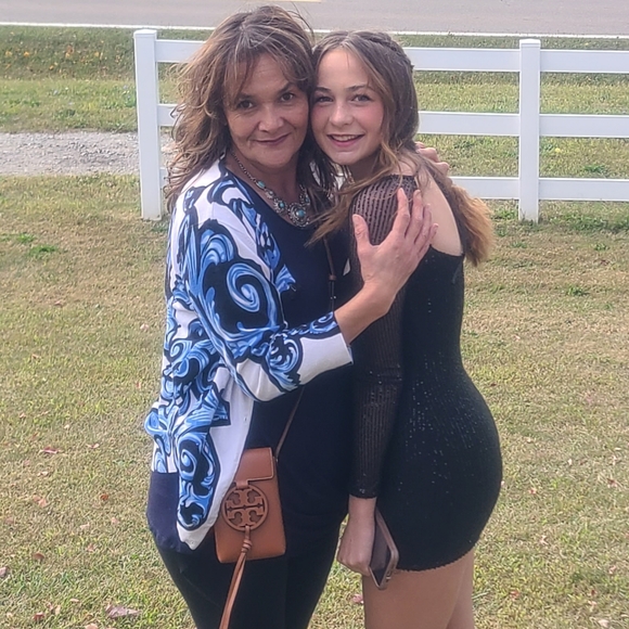 Meet your Posher, Sarita - Picture 2 of 5